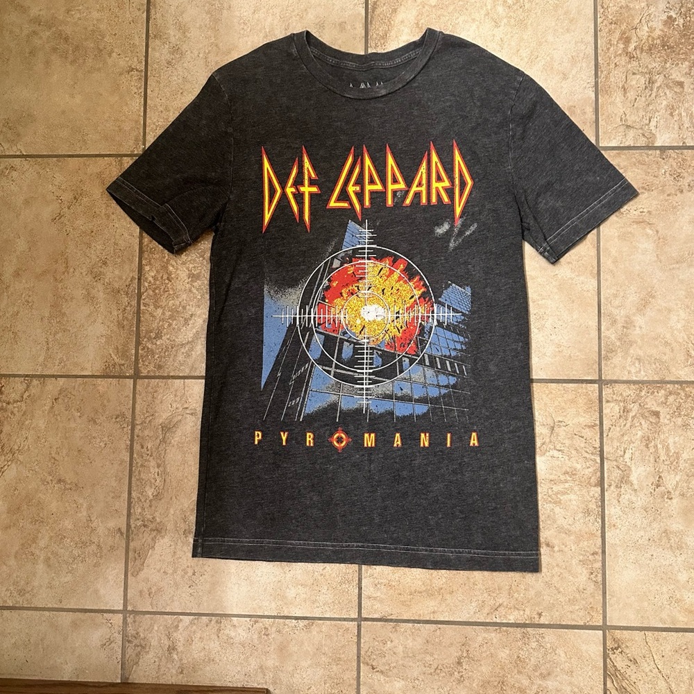 Def Leppard Pyromania Album Cover T-Shirt